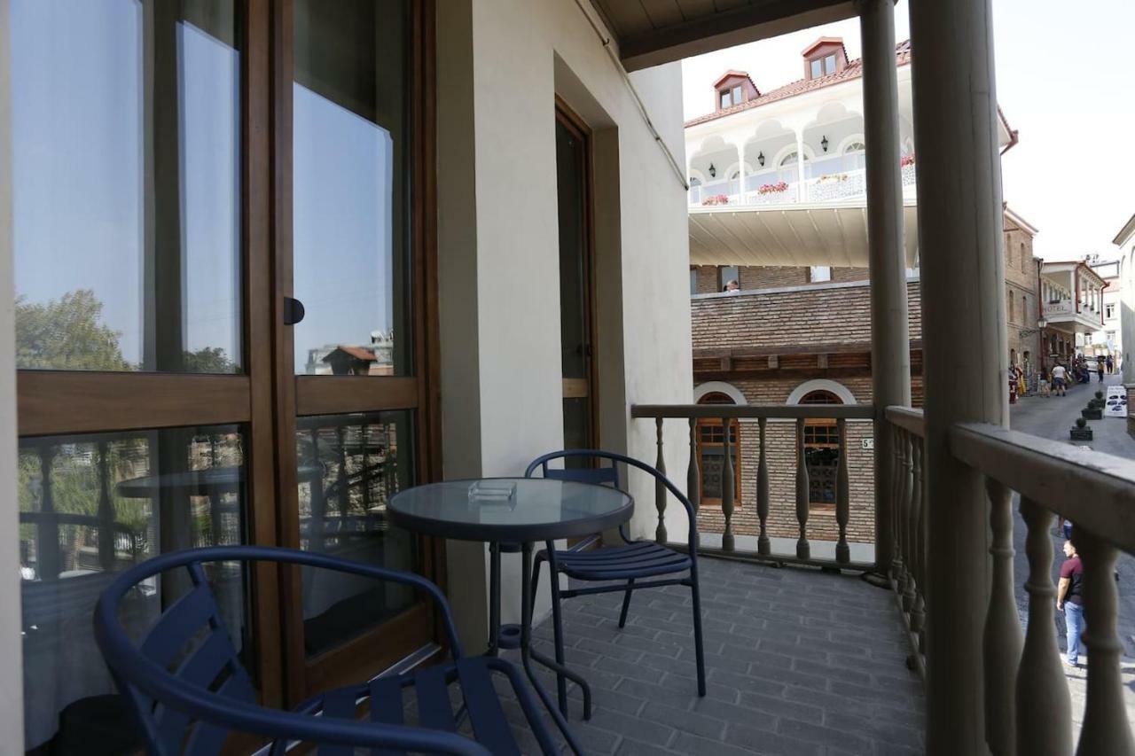 Proper Apartment - Duplex Home Tiflis Dış mekan fotoğraf